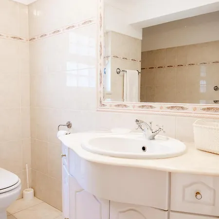 Casa Filipa Full House - Spacious With Private Pool & Jacuzzi * 卡武埃鲁