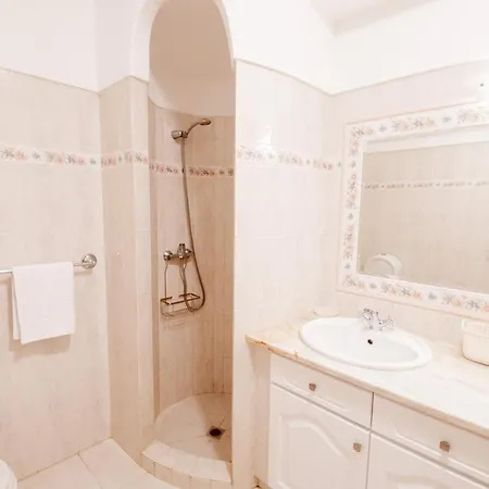 Willa Casa Filipa Full House - Spacious With Private Pool & Jacuzzi Carvoeiro (Lagoa)